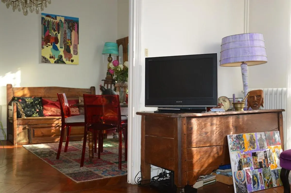 Appartement Village Jourdain Paris